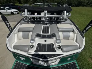 2015-mastercraft-x20-142413-image1.webp