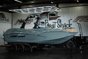2025-mb-sports-b52-25-alpha-142418-image0.webp