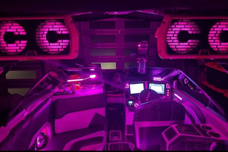 2025-centurion-ri245-142432-image3.webp