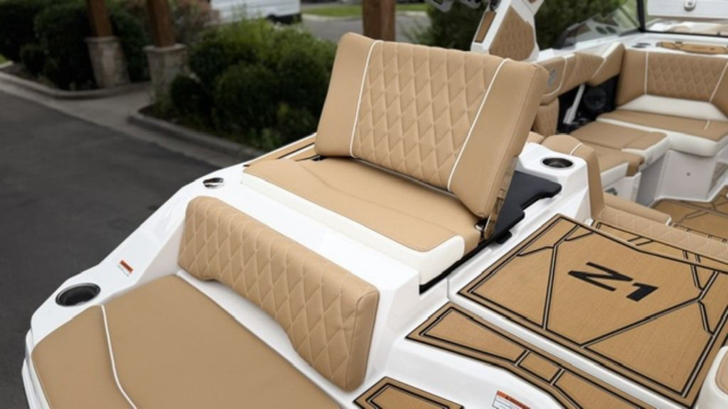 2027 Tige Z1