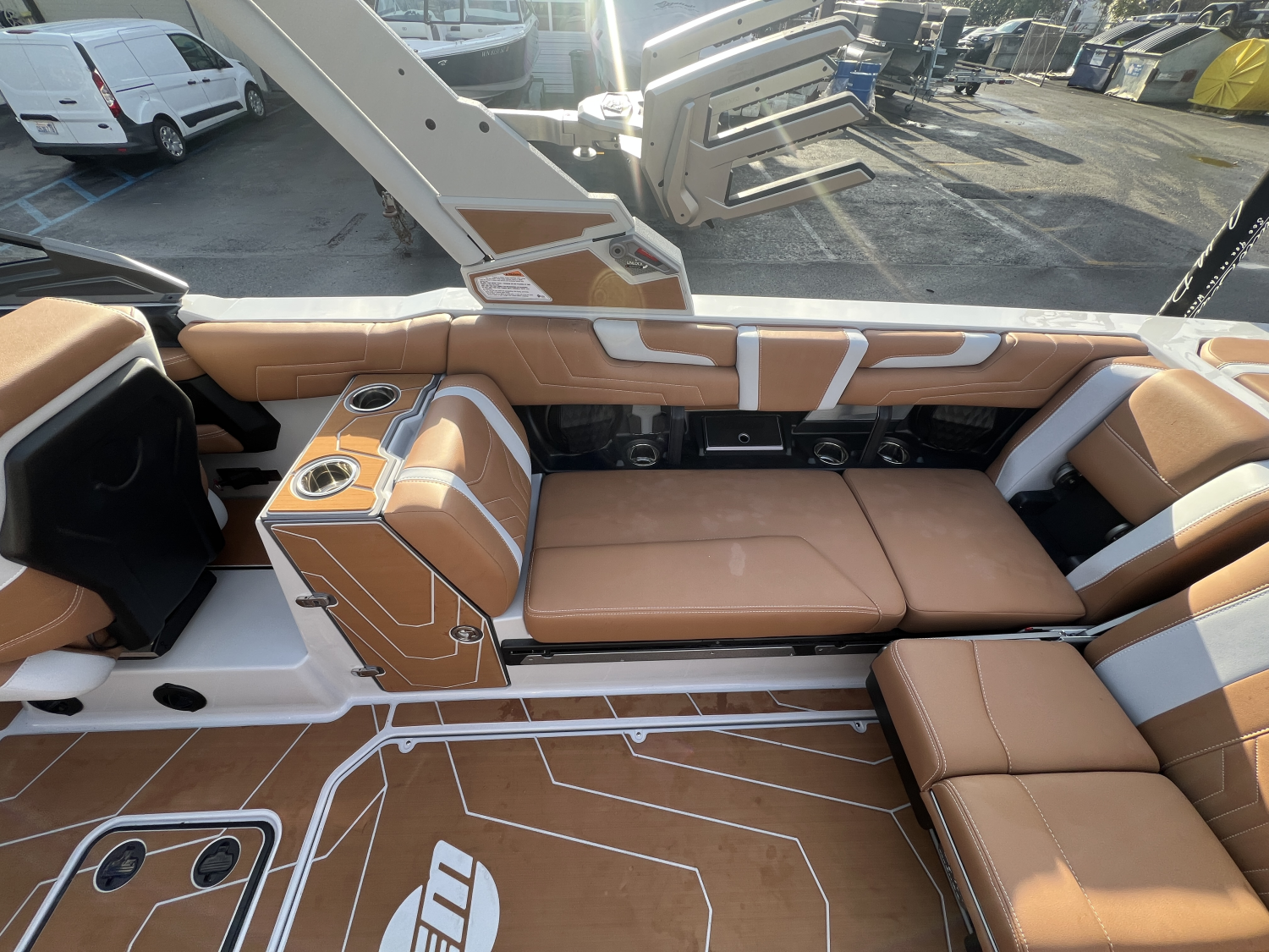 2026 Malibu 25LSV