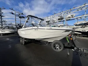 2026-malibu-wakesetter-25-lsv-142456-image3