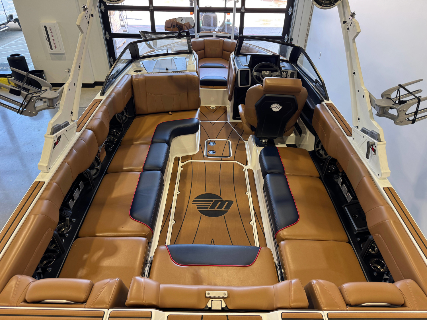 2021 Malibu Wakesetter 23 LSV