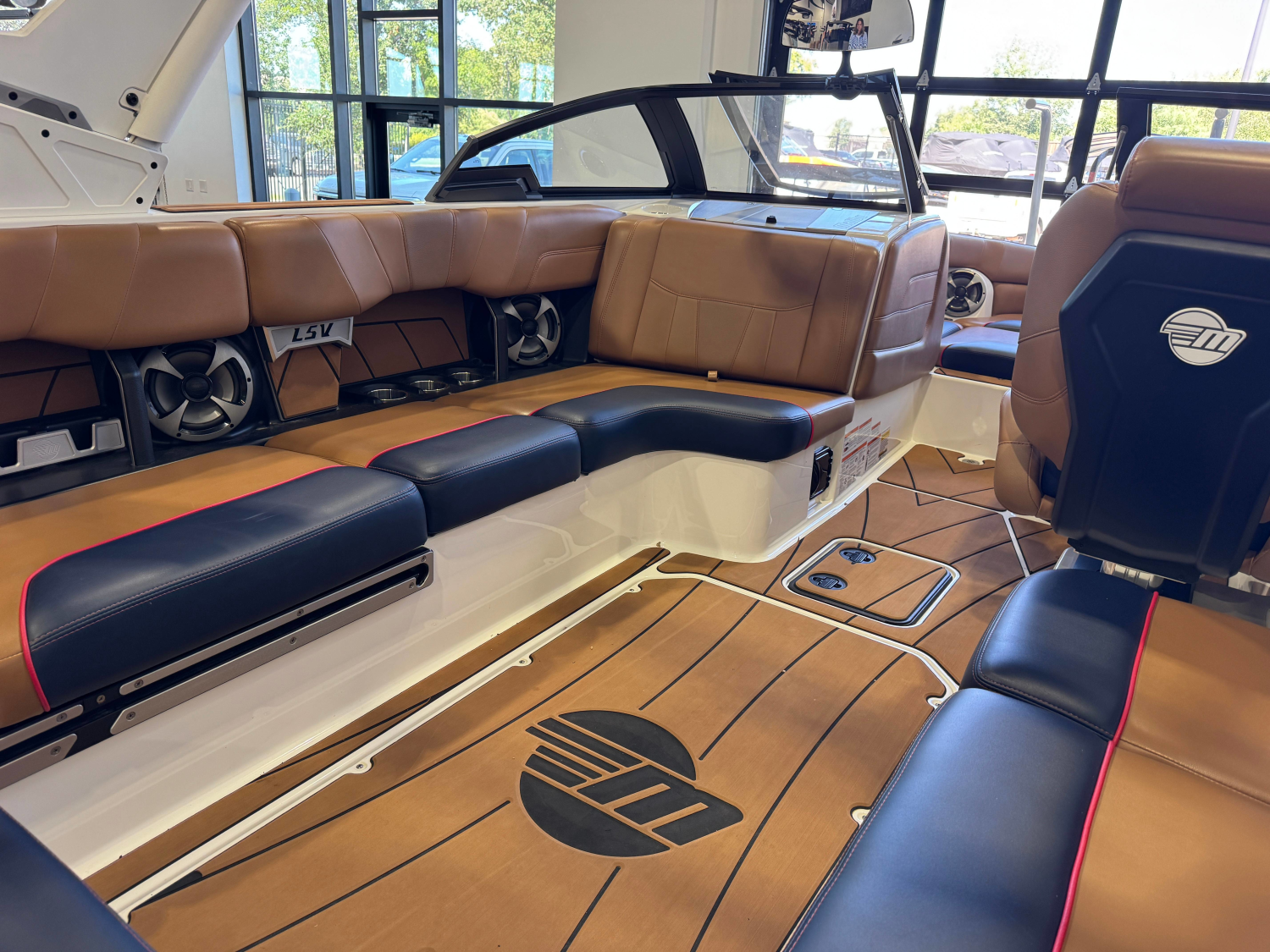 2021 Malibu Wakesetter 23 LSV