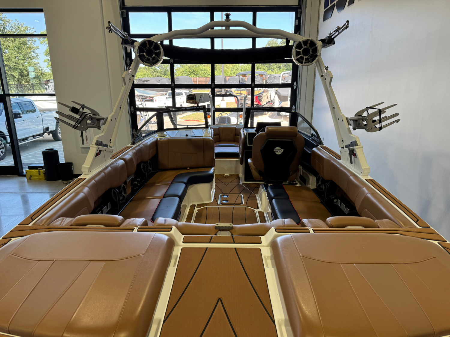 2021 Malibu Wakesetter 23 LSV