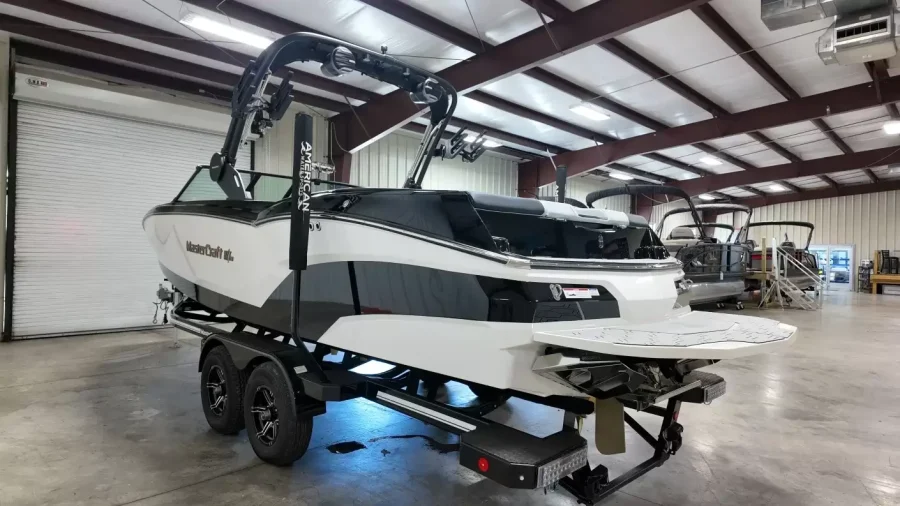 2027-mastercraft-nxt24-142463-image17