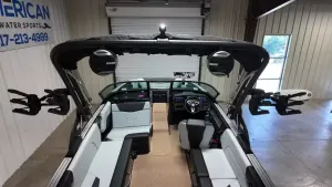 2027-mastercraft-nxt24-142463-image7