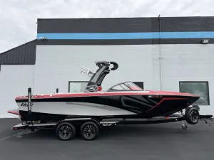 2018-tige-r23-142464-image1