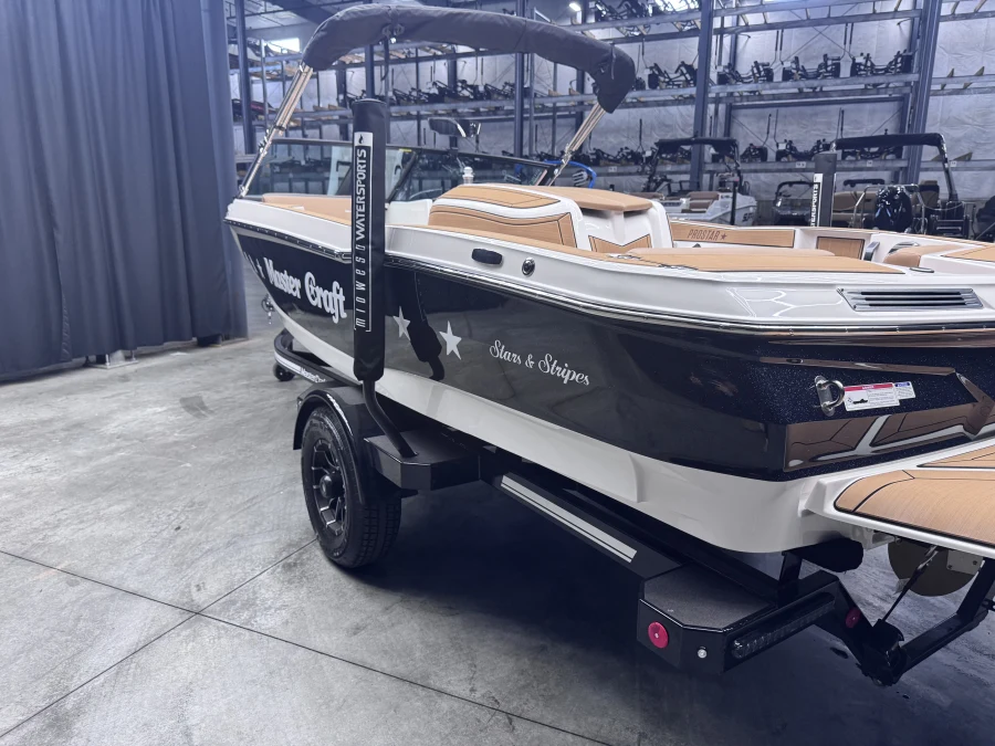 2027-mastercraft-prostar-142467-image5
