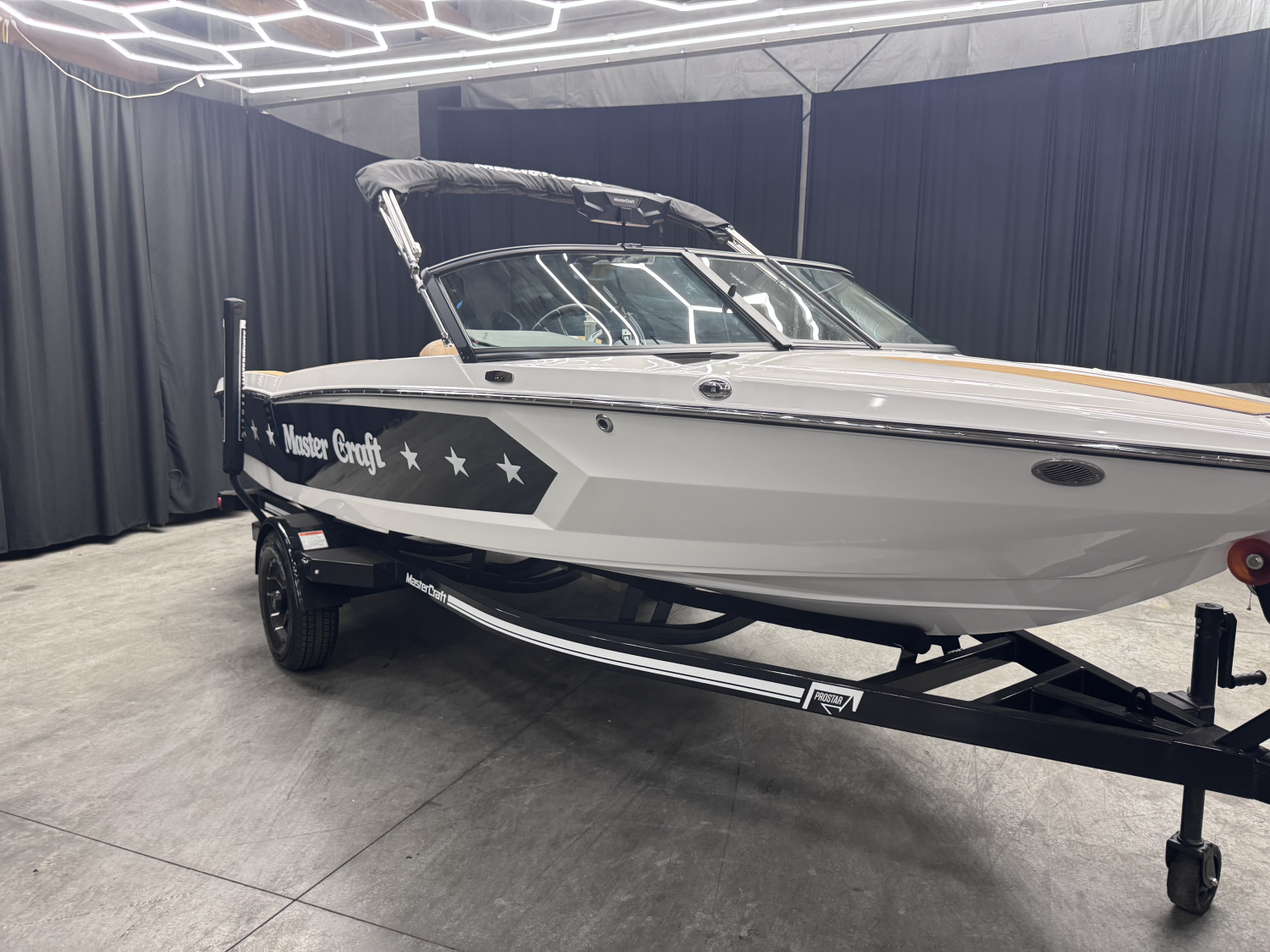 2027 MasterCraft Prostar