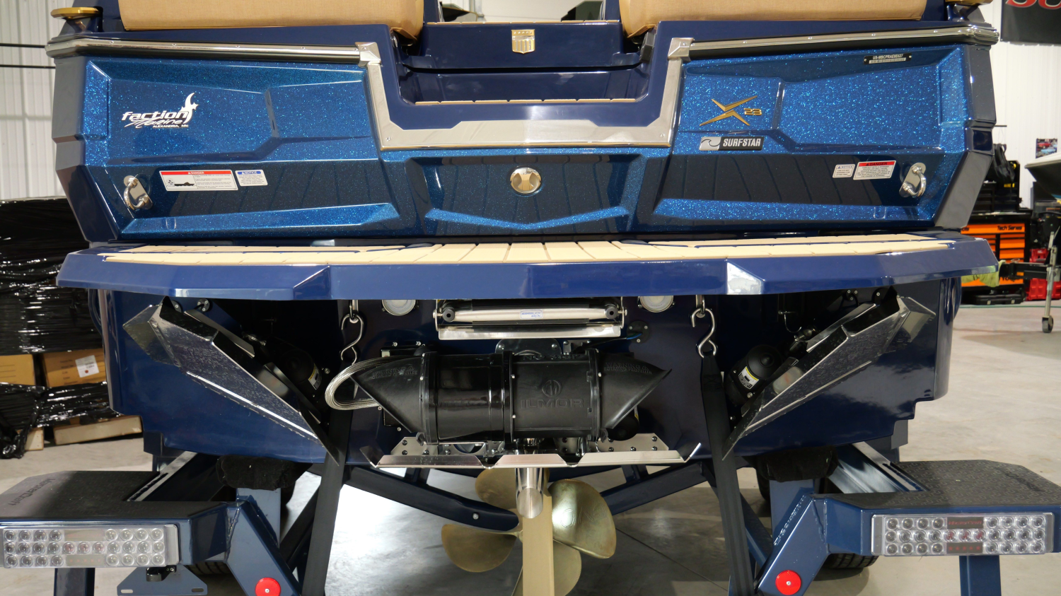 2027 MasterCraft X23