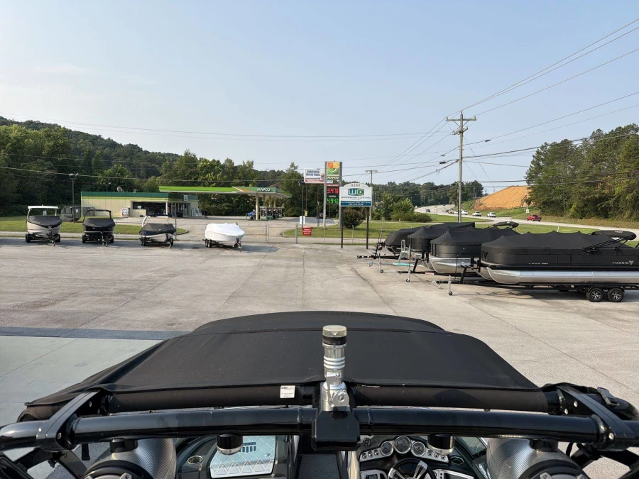 2015-mastercraft-x30-142473-image8