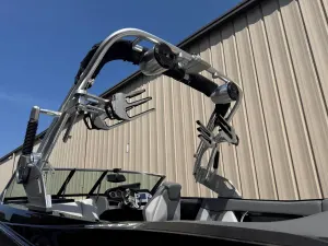 2019-mastercraft-xt25-142474-image5