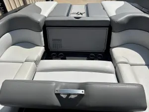 2019-mastercraft-xt25-142474-image6