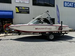 2009-mastercraft-x14-140316-image0.webp