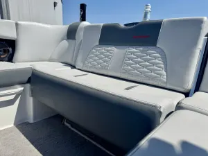 2019-mastercraft-x22-140317-image18.webp