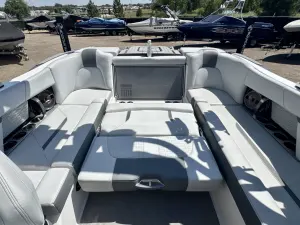2019-mastercraft-x22-140317-image8.webp