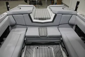 2026-nautique-g25-142500-image6.webp