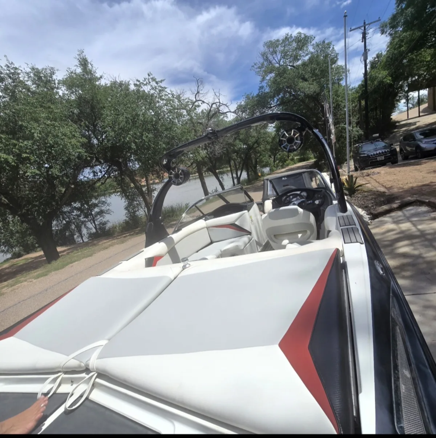 2010 Tige Boats Z1