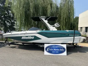 2024-malibu--wakesetter-23-mxz-142526-image1
