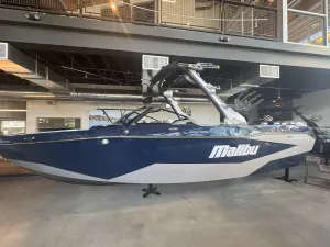 2026-malibu-wakesetter-25-lsv-142527-image1