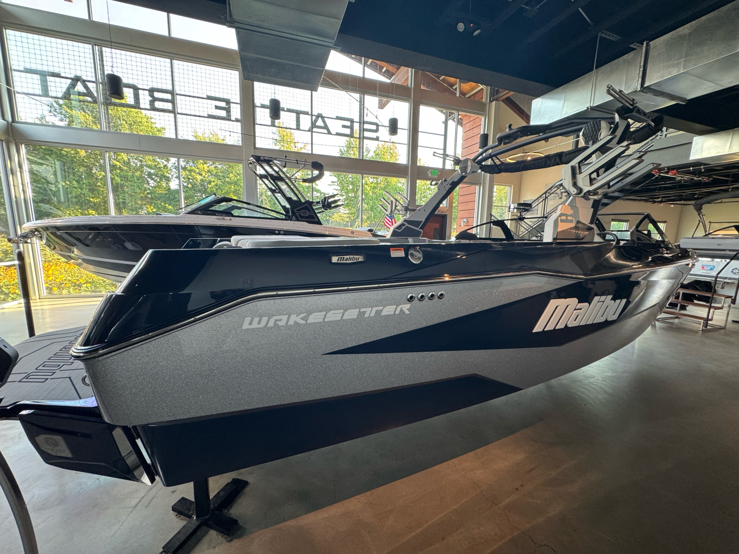 2026 Malibu 25LSV