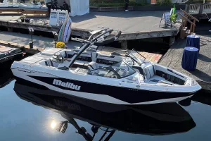 2026-malibu-wakesetter-25-lsv-142528-image1