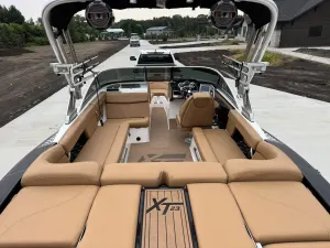 2021-mastercraft-xt23-142532-image6