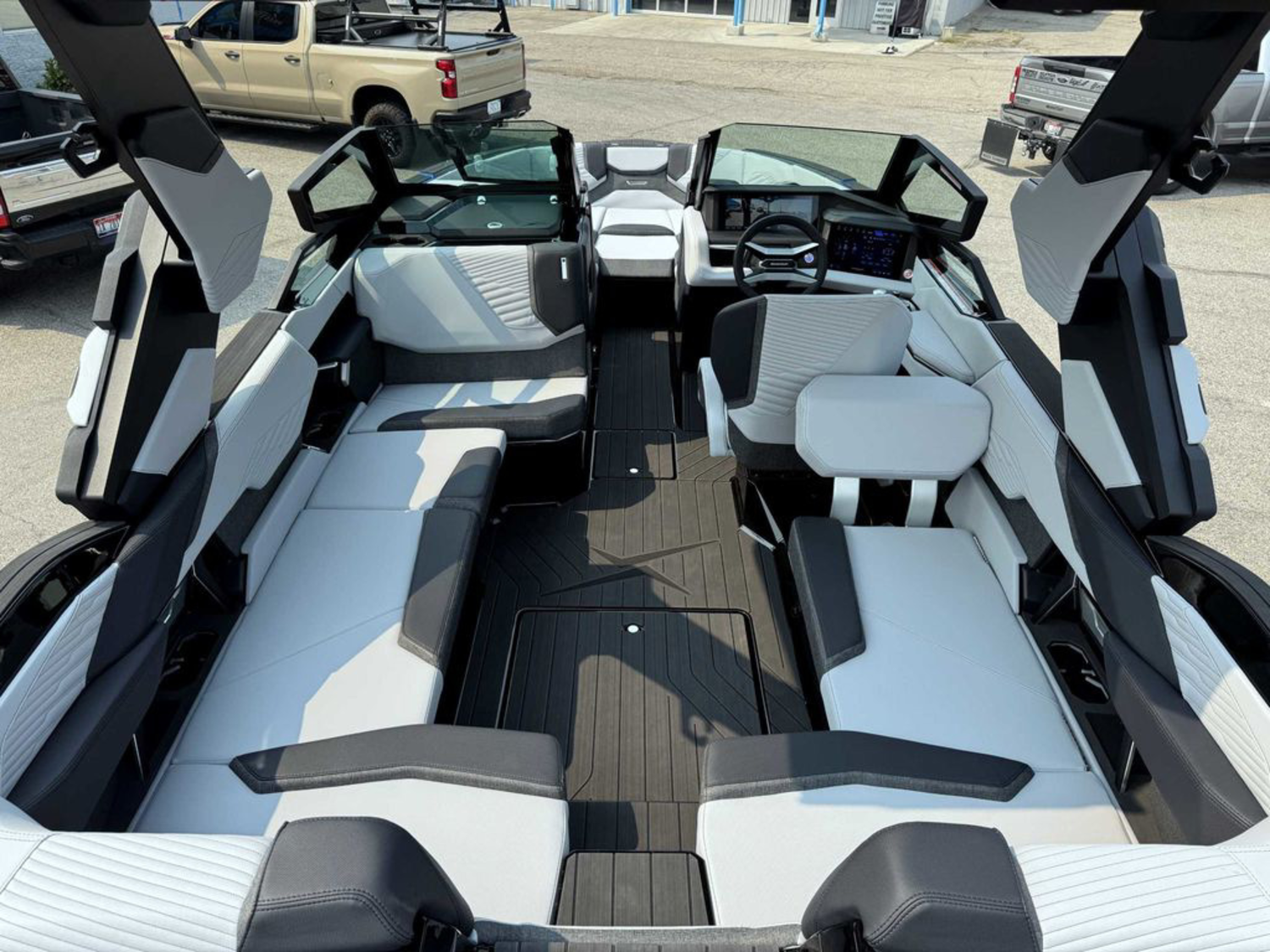 2027 Mastercraft X23