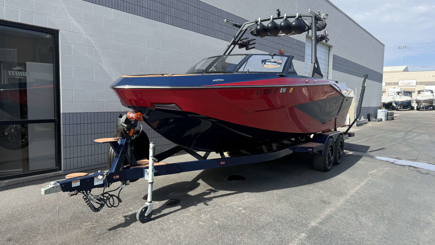 2023 Axis Wake Research T235