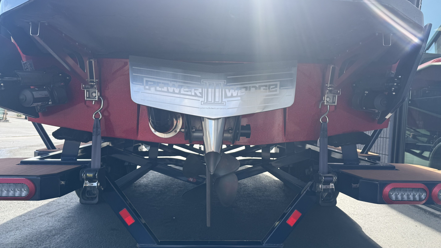 2023 Axis Wake Research T235