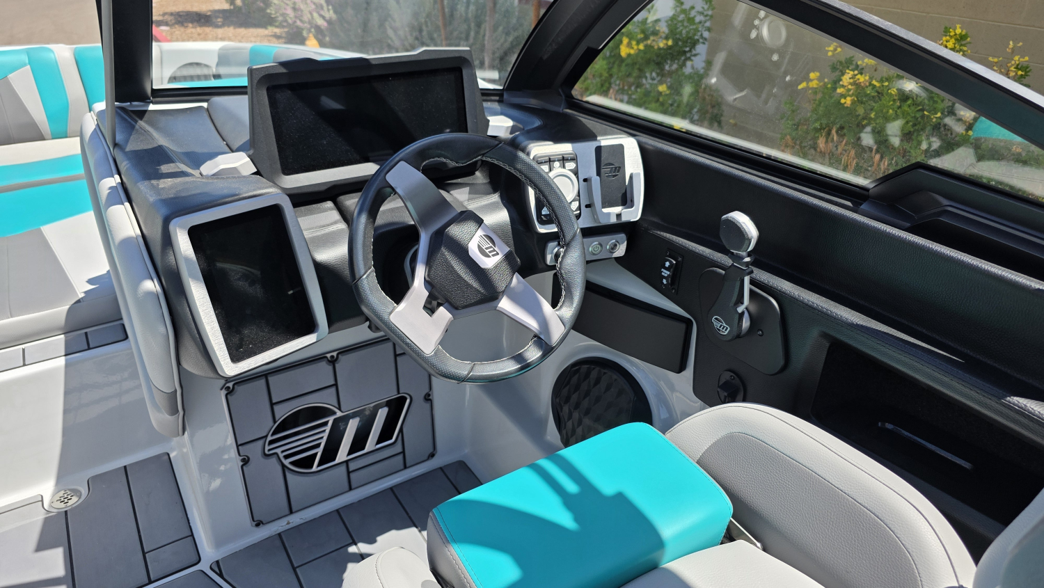 2022 Malibu Boats 23 MXZ