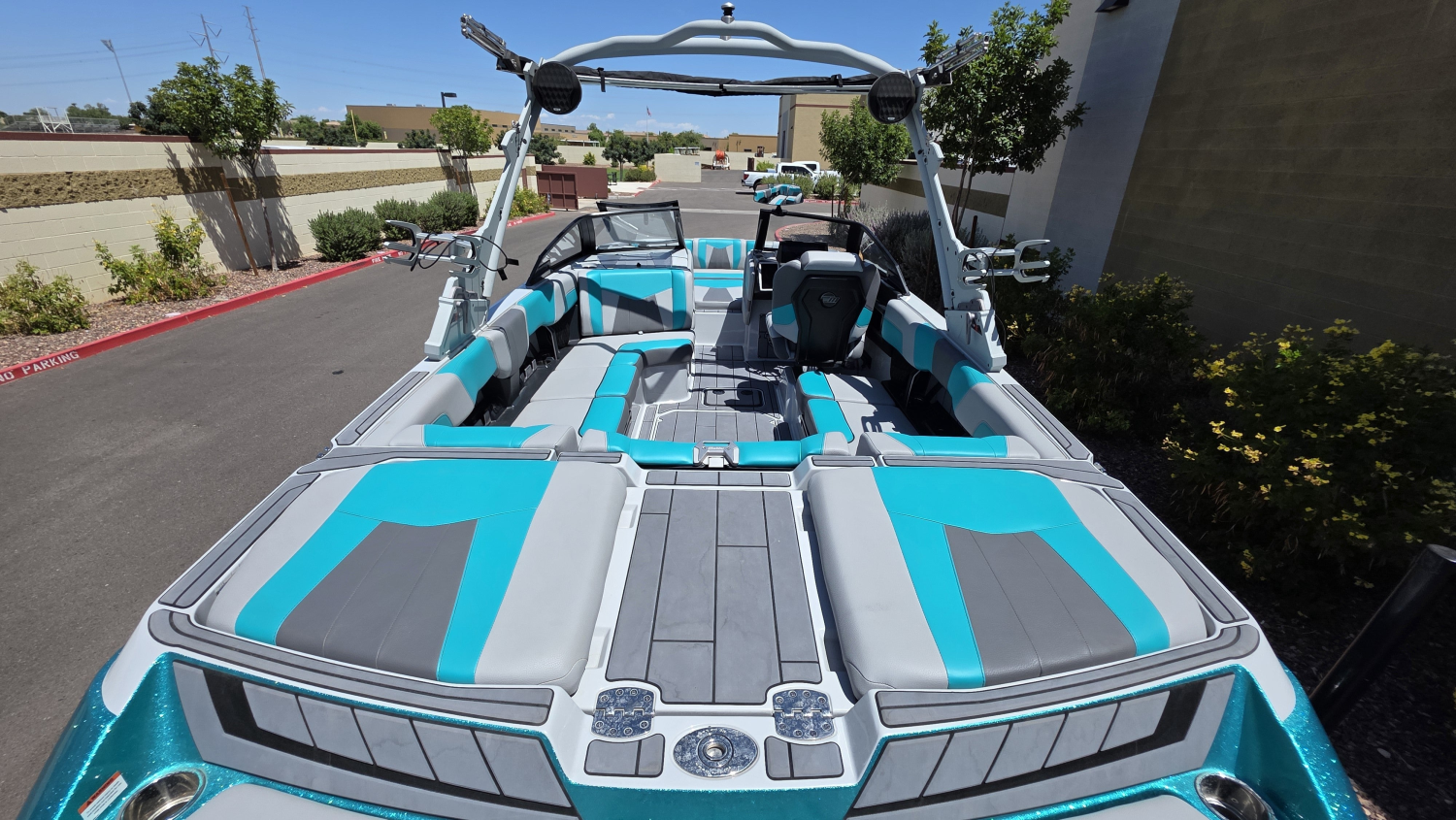 2022 Malibu Boats 23 MXZ