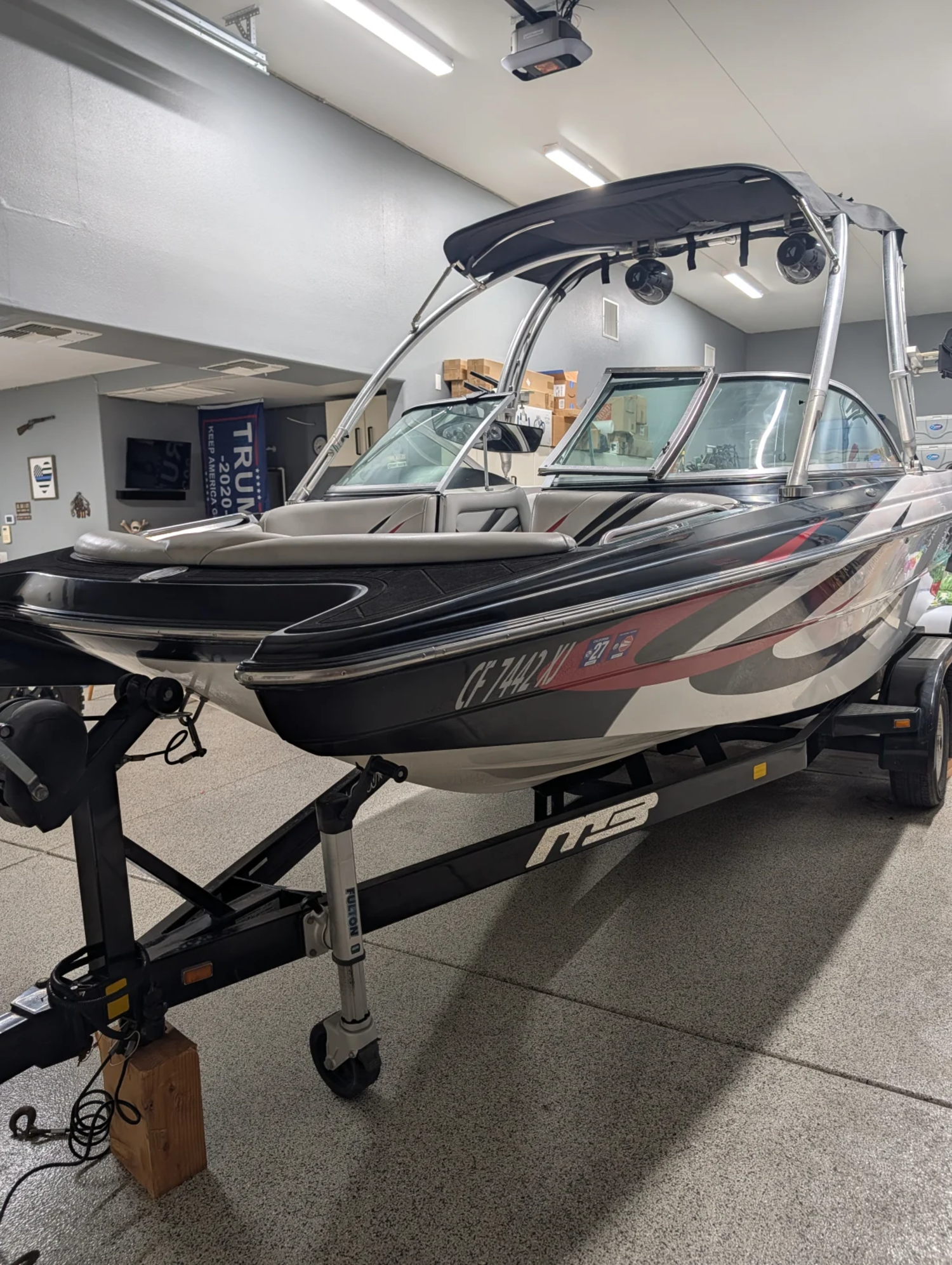 2011 MB Sport F21 Tomcat 