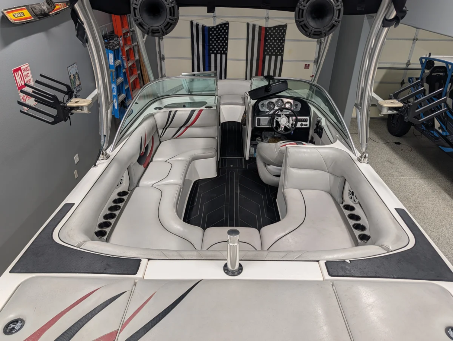 2011 MB Sport F21 Tomcat 