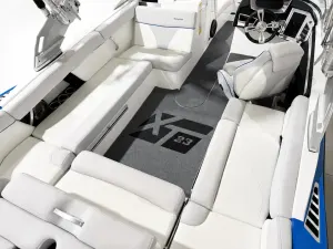 2018-mastercraft-xt23-142567-image12.webp