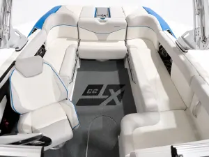 2018-mastercraft-xt23-142567-image6.webp
