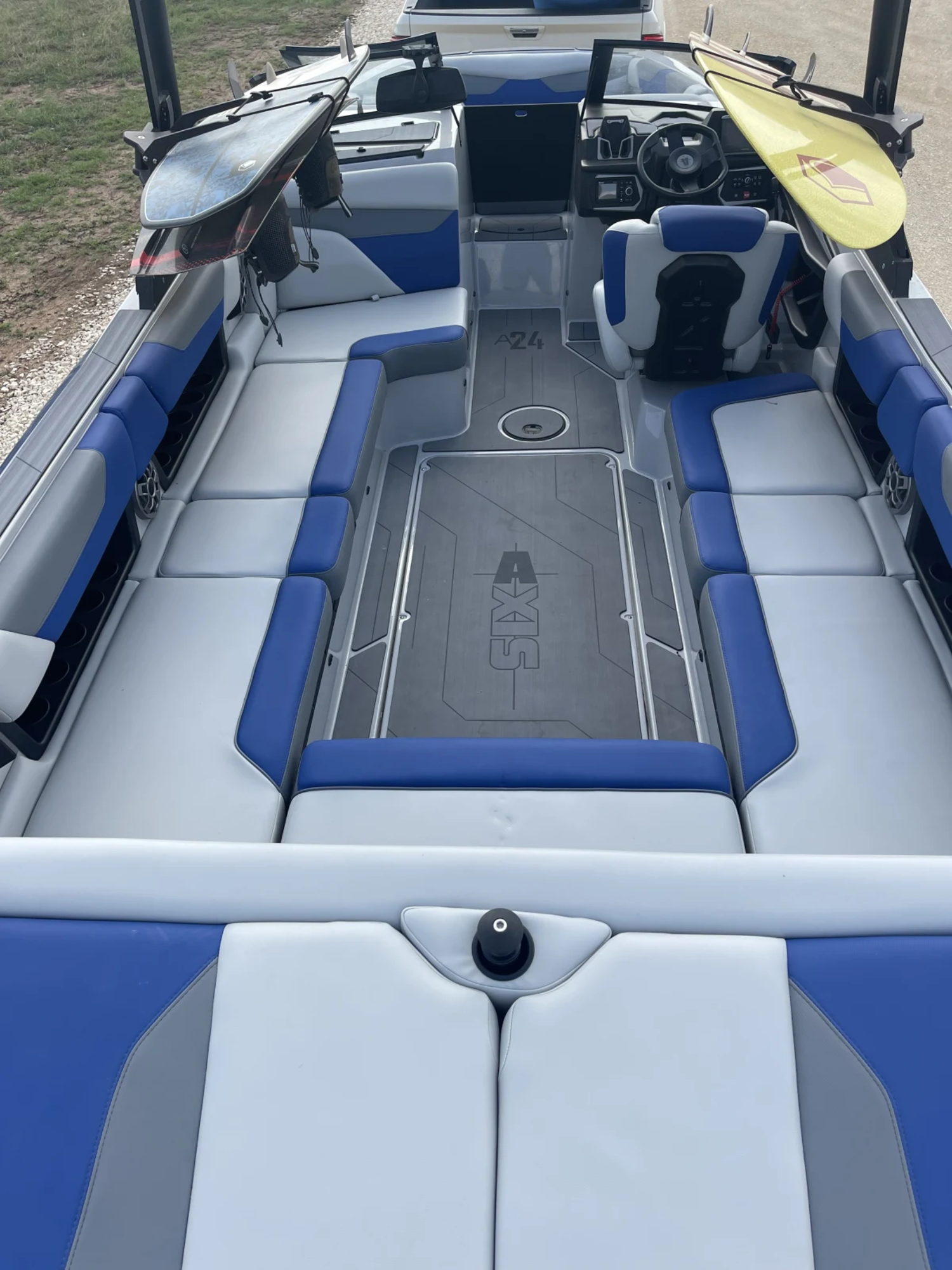 2022 Axis Boats A24
