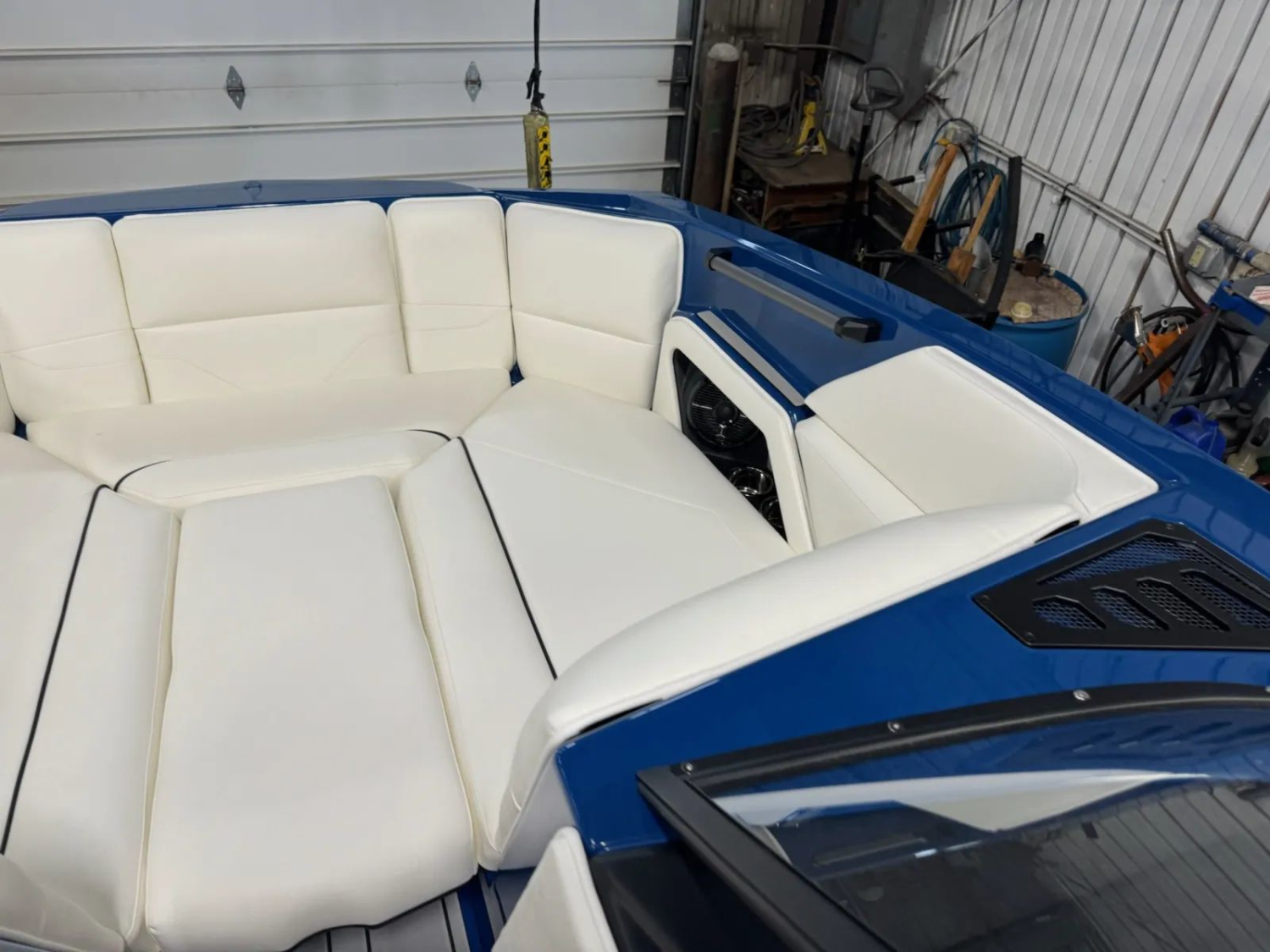 2026 MOOMBA MAX