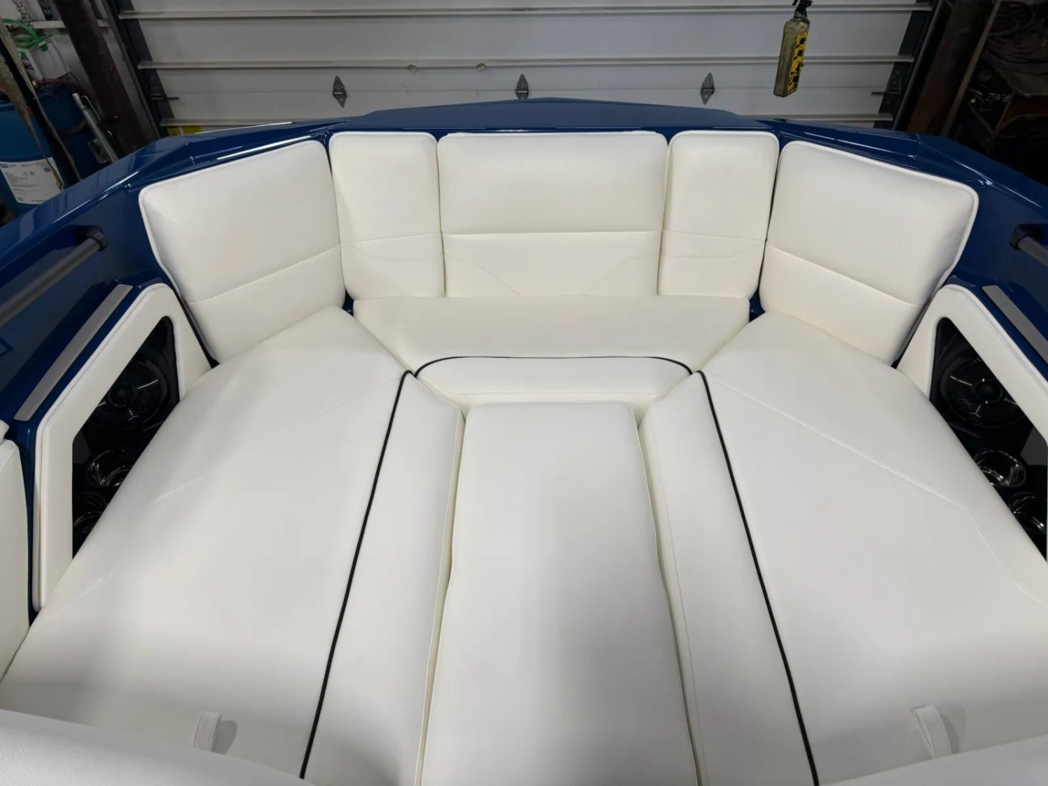 2026 MOOMBA MAX