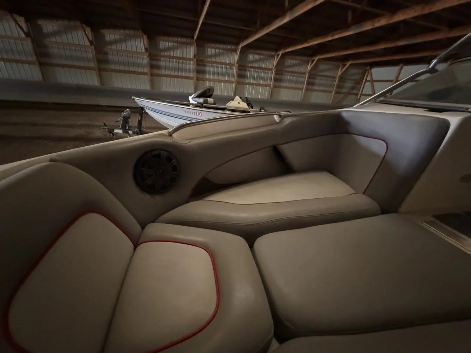 2005 CENTURION AVALANCHE 22