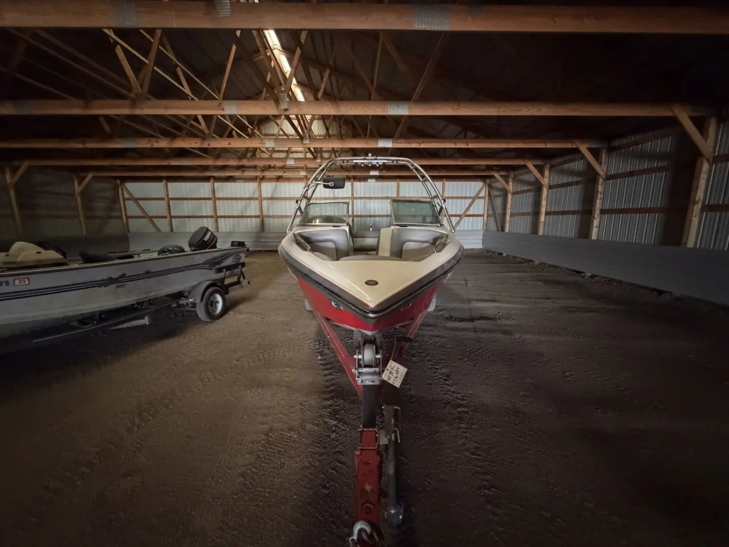 2005 CENTURION AVALANCHE 22