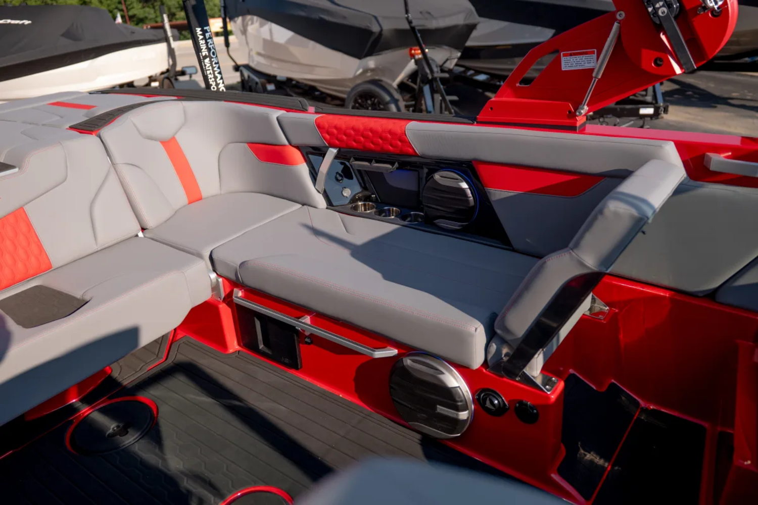 2027 MASTERCRAFT XT24 NEW COLOR TORCH RED 