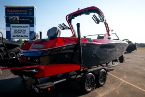 2027-mastercraft-xt24-140344-image8.webp
