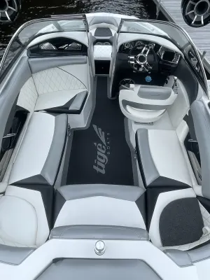 2012 Tige Boats RZR Icon