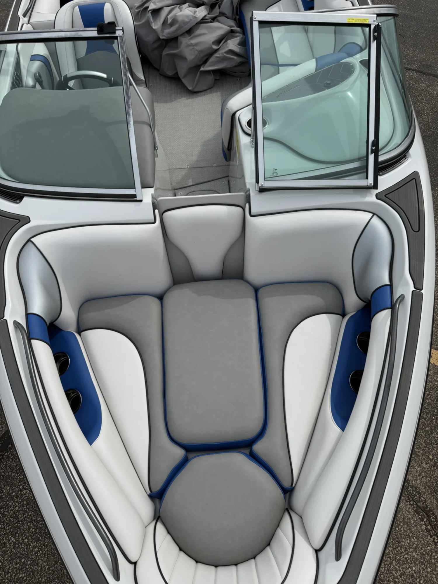 2025 SANGER V215 SURF