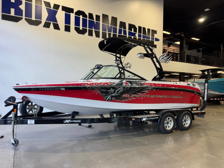 2011-nautique-super-air-nautique-210-140369-image3
