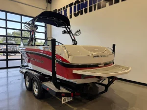 2011-nautique-super-air-nautique-210-140369-image5