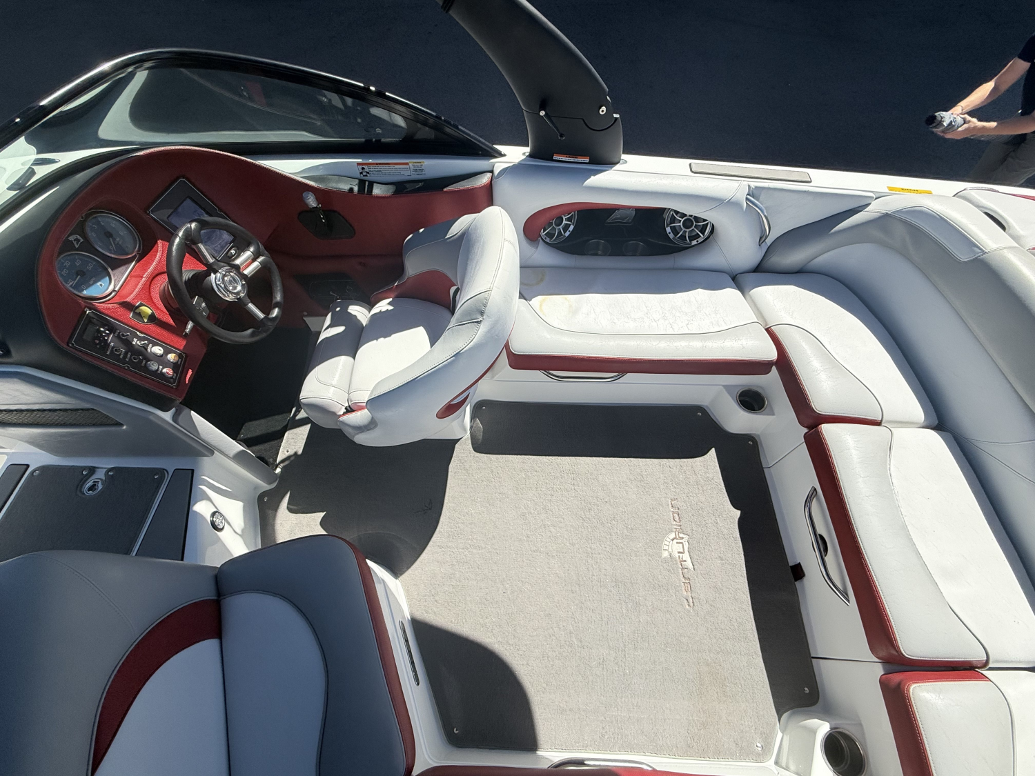 2013 Centurion ENZO SV211