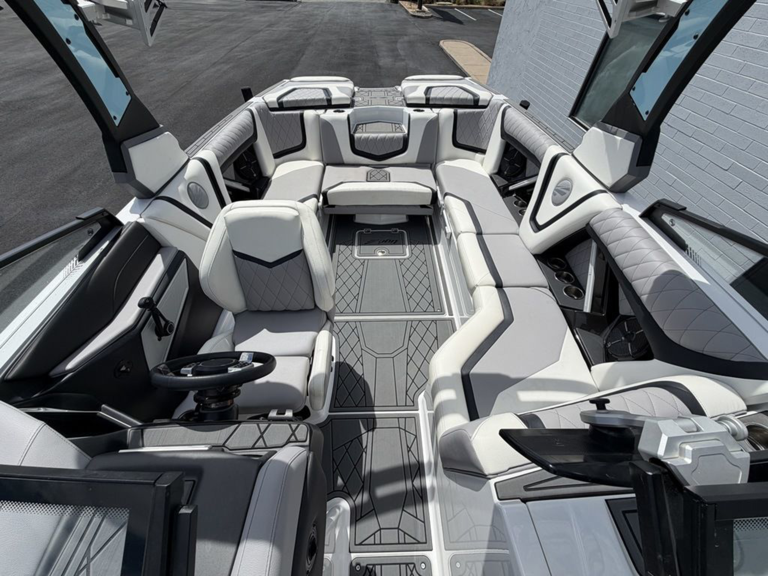 2021 Tige ZX Class 23 ZX